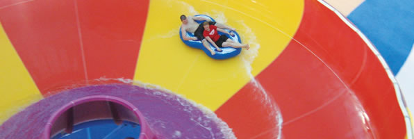 Niagara Falls Waterslides - Fallsview Indoor Waterpark